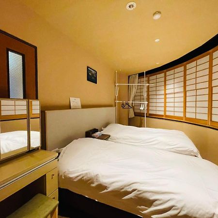 東瀛stays 6階 ゆったり庭付きワンフロア部屋 Oszaka Kültér fotó