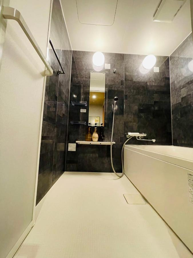 東瀛stays 6階 ゆったり庭付きワンフロア部屋 Oszaka Kültér fotó