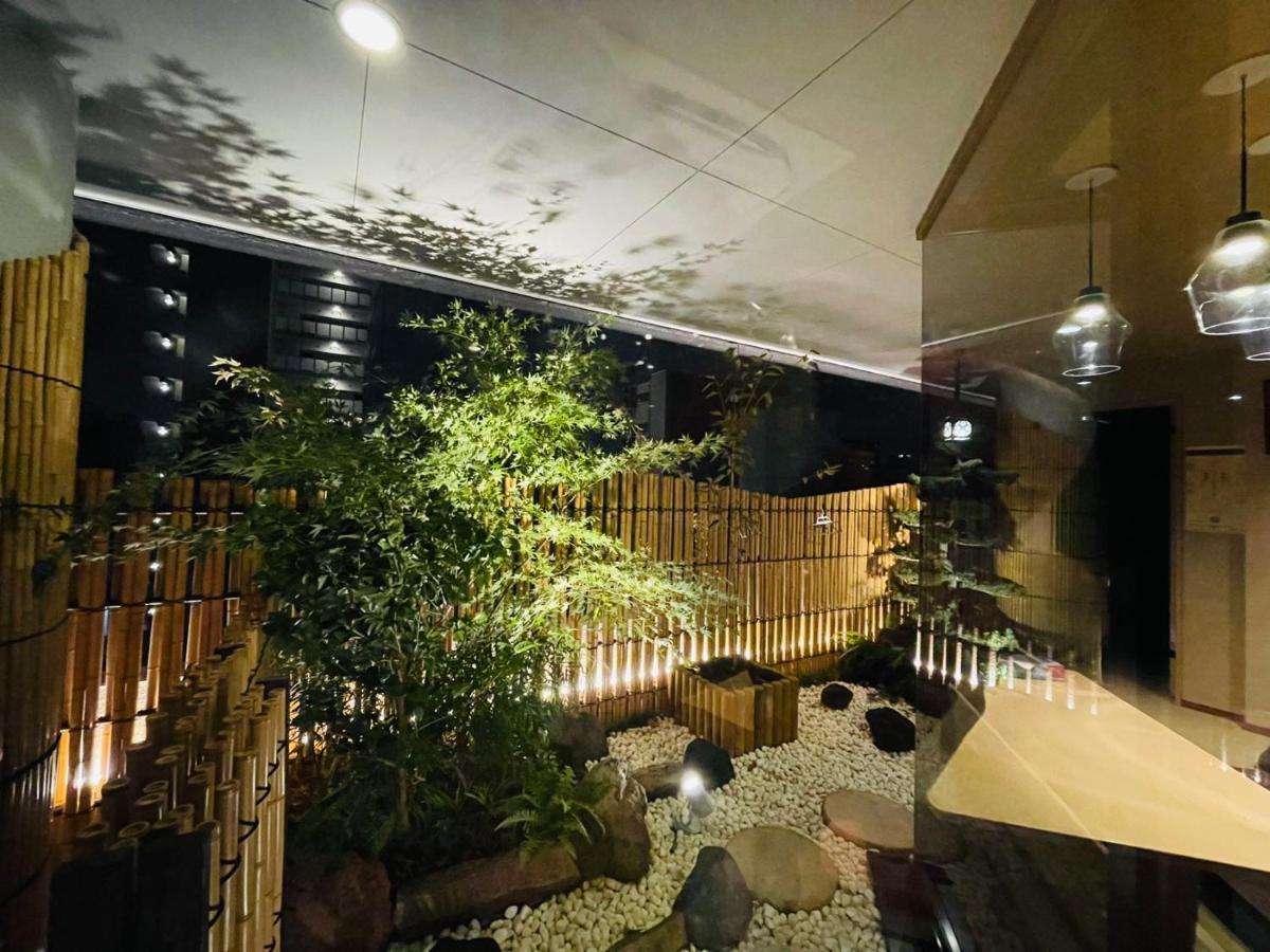 東瀛stays 6階 ゆったり庭付きワンフロア部屋 Oszaka Kültér fotó